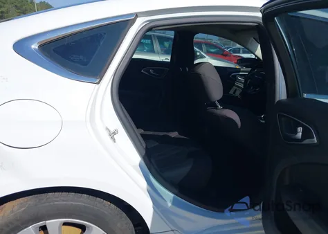 2015 Chrysler 200 Limited from USA, damaged, VIN 1C3CCCAB9FN587286